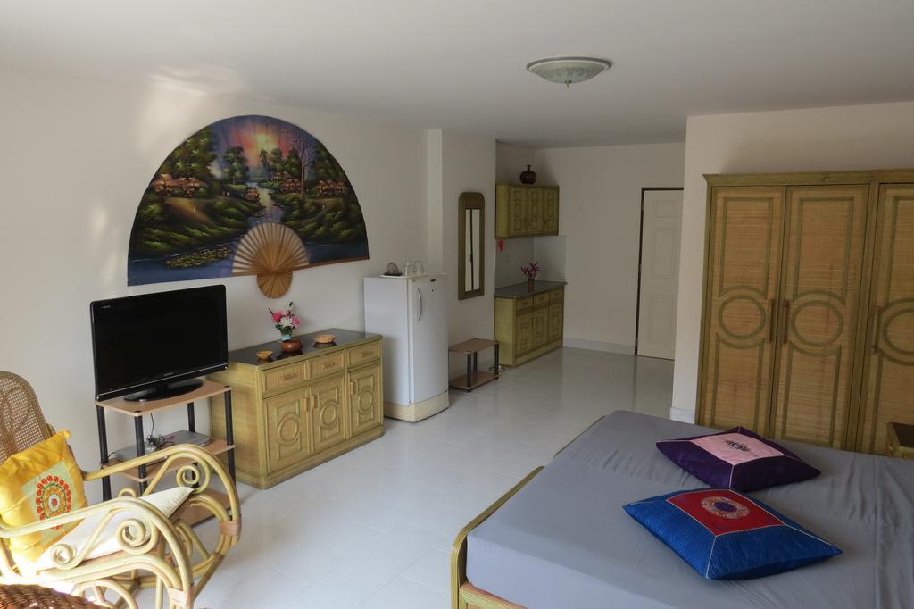 View Talay 1B Studio Паттайя Номер фото