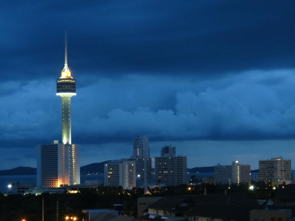 View Talay 1B Studio Паттайя Номер фото
